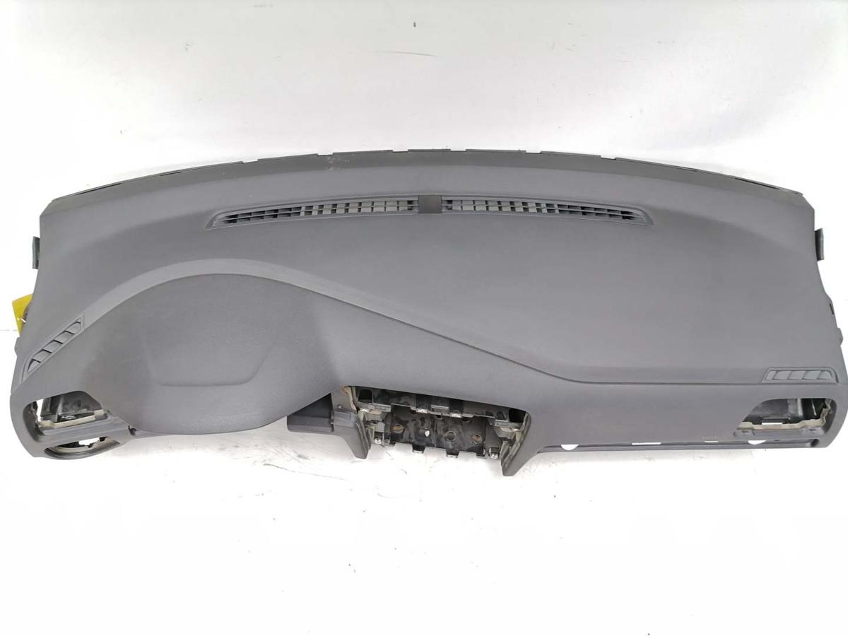 VW Golf 7 original Armaturenbrett Facelift ab 2017 Bj.2020